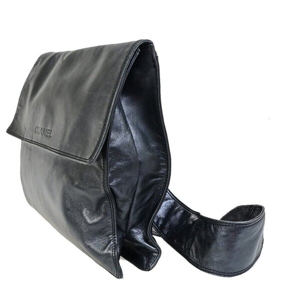 CHANEL CC Logo Crossbody Shoulder Bag Leather Black GHW Italy Vintage - Picture 2 of 15